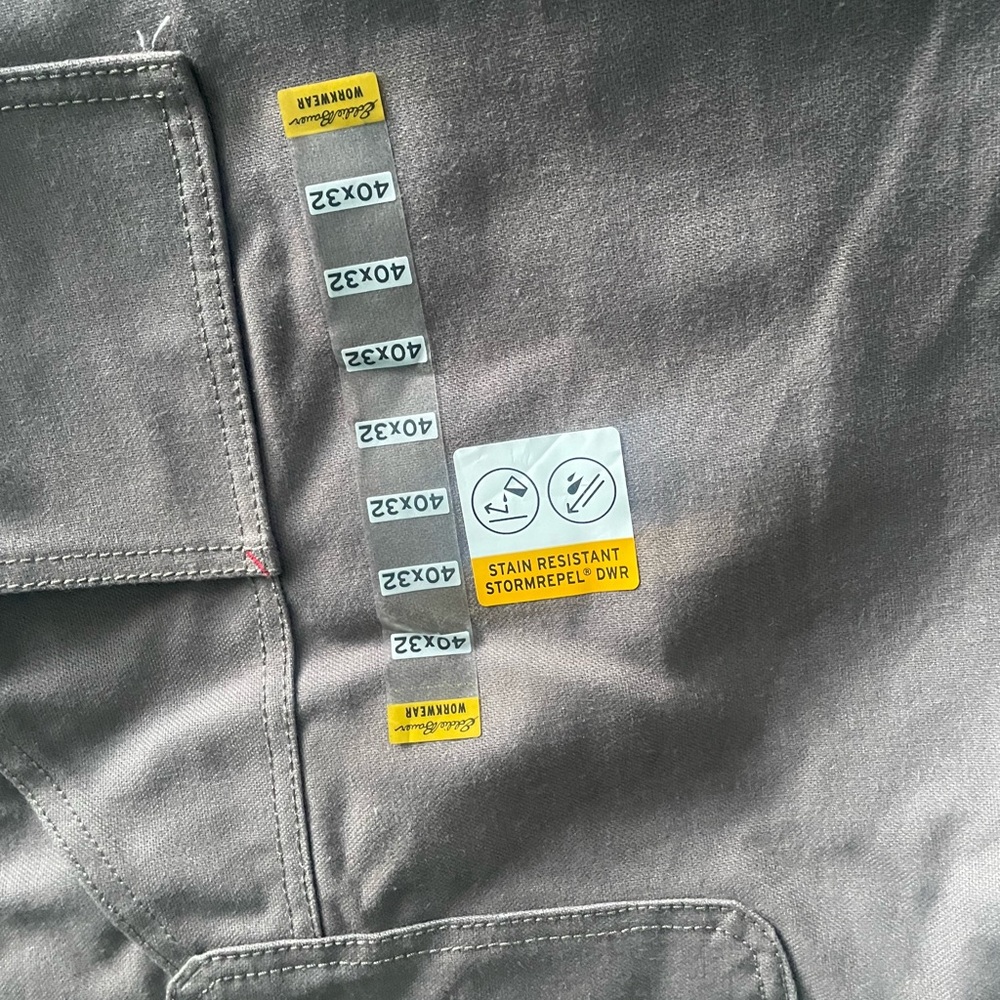 Eddie Bauer workewear pants 40-32. - Picture 3 of 6